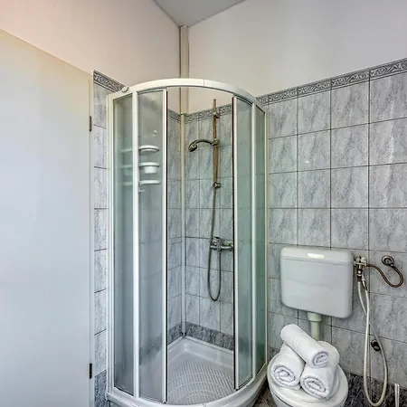 Apartamento Astra 2 Harbour View - Happy *
